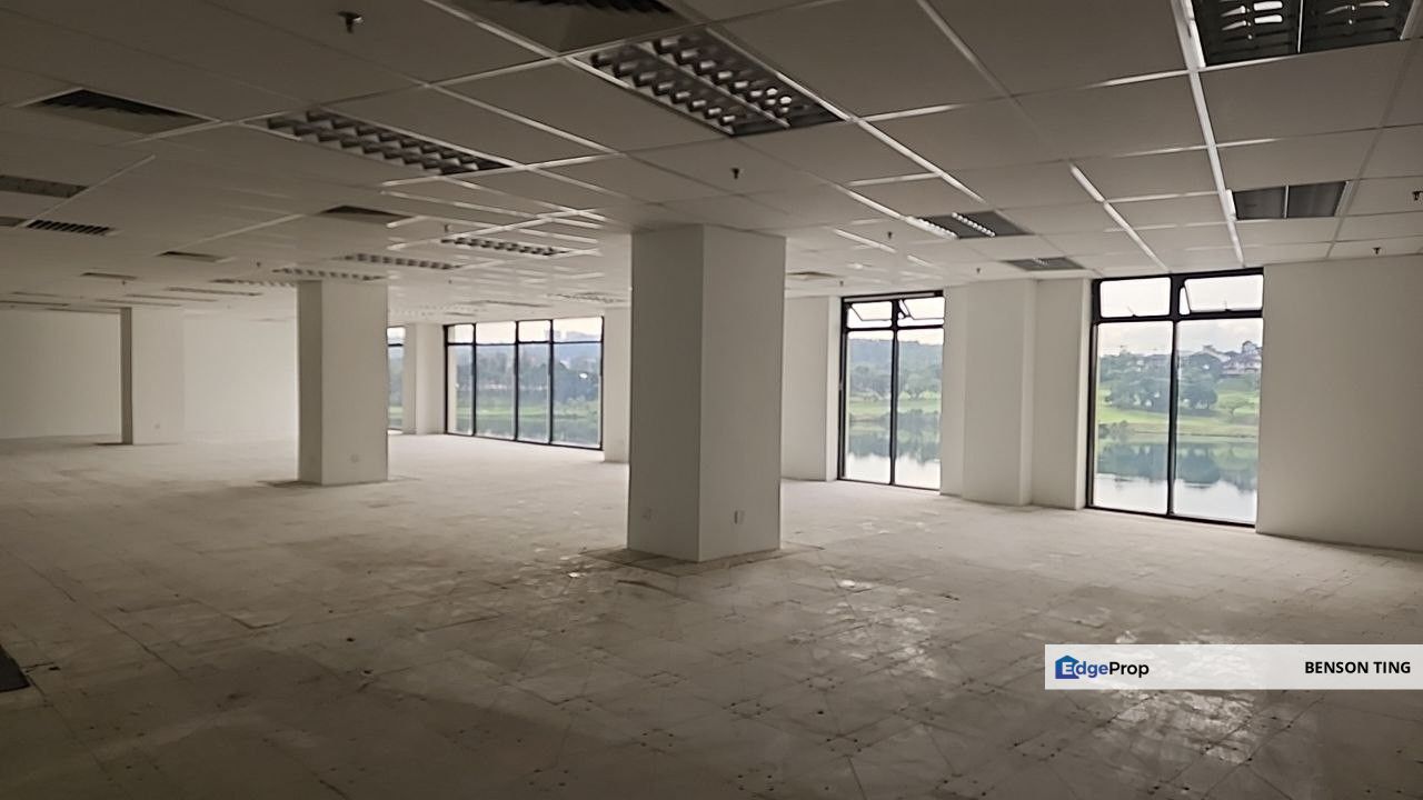 Sapura Mines - Minimalist Bare Office  Great Layout and Look, Selangor, Seri Kembangan