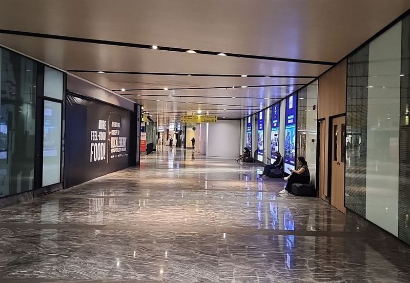 Dc Mall - Spacious Retail Space for Rent