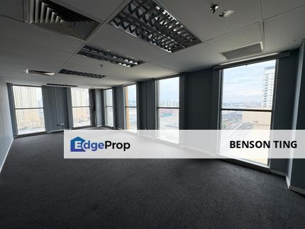 Menara Summit - Simple Bright Partially Fitted Office for Rent , Selangor, USJ