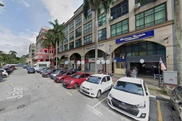 Sentul Raya Boulevard