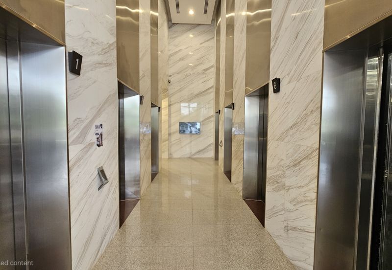 Menara KLGCC - Luxurious, Modern & Strategic Office W/ Bright View