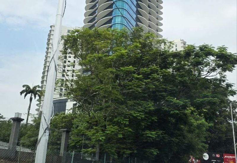 Menara KLGCC - Luxurious, Modern & Strategic Office W/ Bright View
