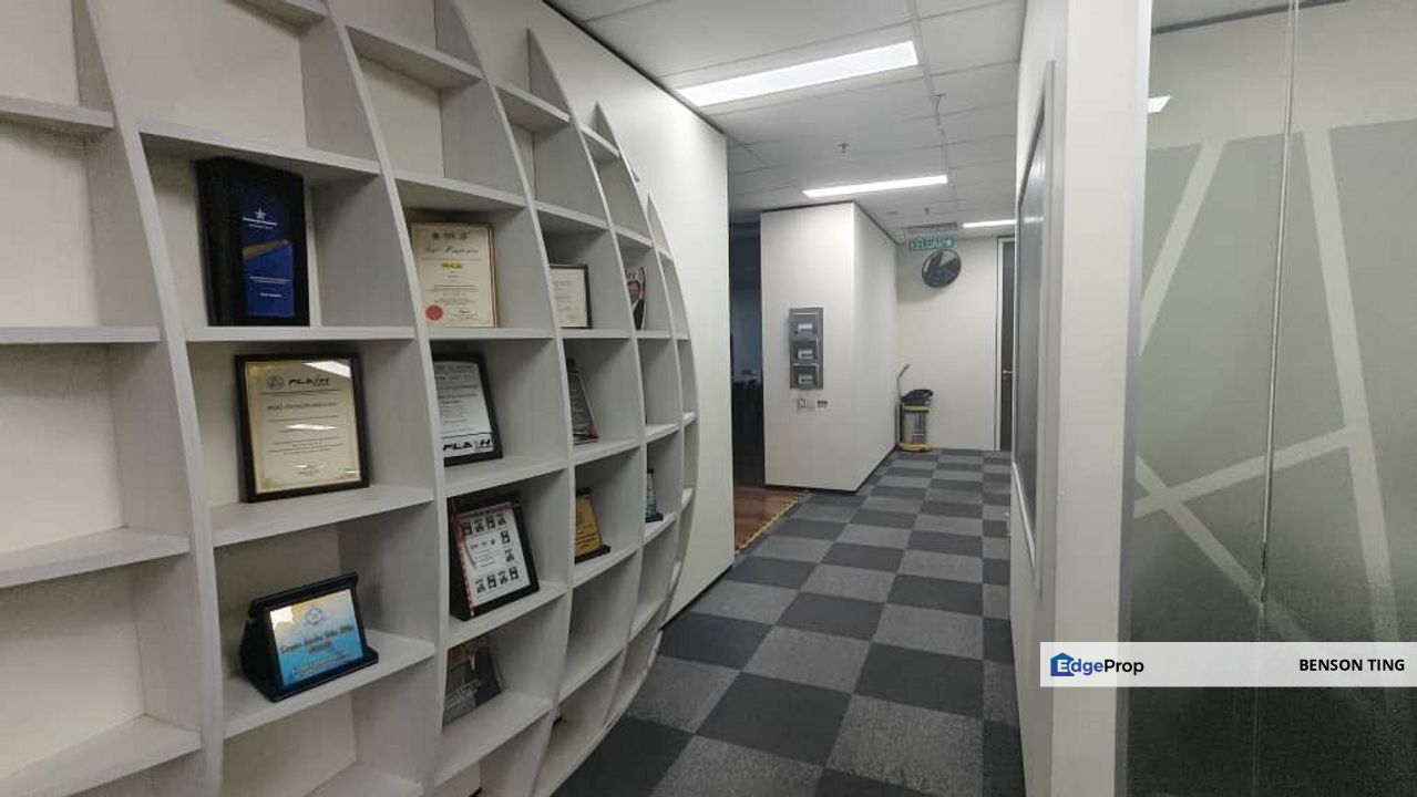 The Horizon - Fully Fitted, Free Shuttle Bus, Near KerinchiLRT Station, Kuala Lumpur, Bangsar South