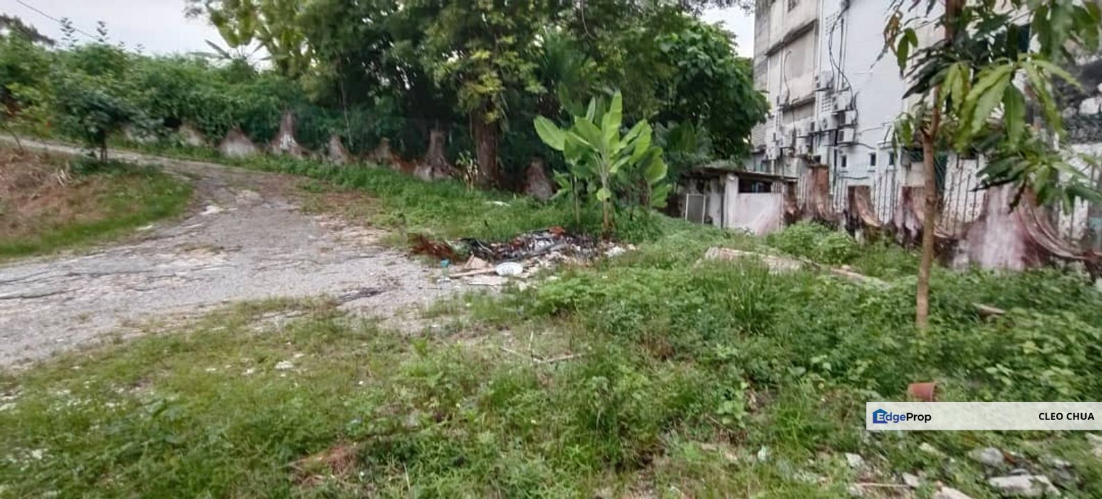 Single Story Bungalow In Taman AST , Negeri Sembilan, Seremban