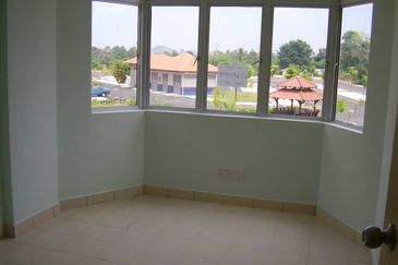 BANDAR UNI. TEKN. LAGENDA (SRI PALMA VILLA)