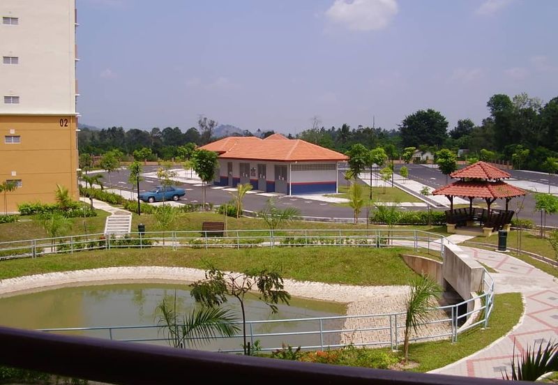 BANDAR UNI. TEKN. LAGENDA (SRI PALMA VILLA)