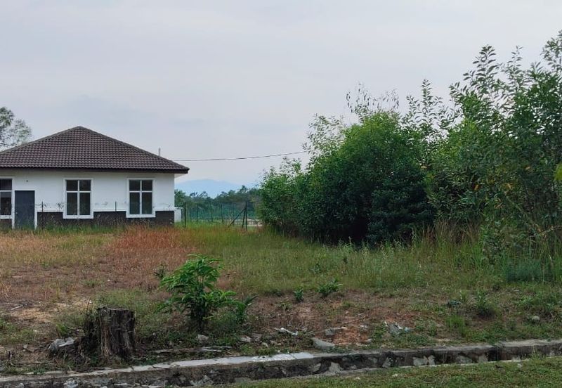 Bandar Tasik Senangin