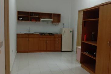 1.5-storey Terraced House For Sale