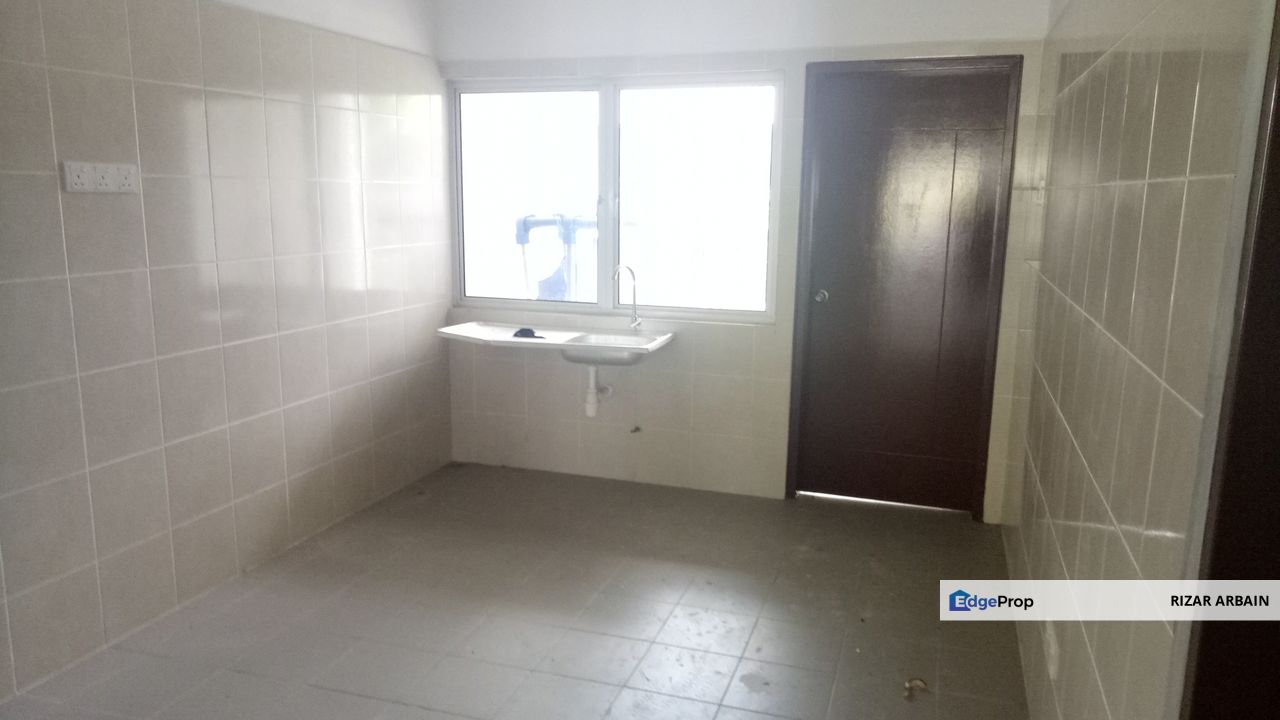 Double Storey Terrace At Kg Abu Bakar Baginda, Sg. Merab/Bangi, Selangor, Kajang