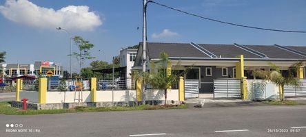 Newly completed corner lot single storey terrace house in Taman Tangga ...
