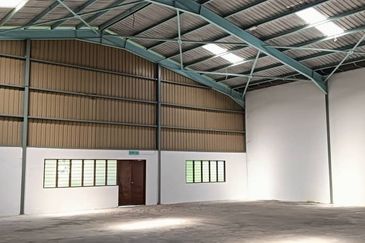 One and a half storey semi detached factory (ISDF 1.5) for sale in Masjid Tanah, Alor Gajah, Melaka