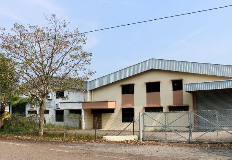 One and a half storey semi detached factory (ISDF 1.5) for sale in Masjid Tanah, Alor Gajah, Melaka