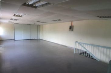 One and a half storey semi detached factory (ISDF 1.5) for sale in Masjid Tanah, Alor Gajah, Melaka