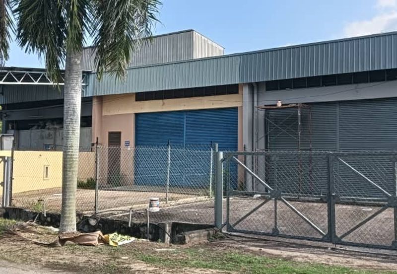 Single storey terrace factory for sale in Masjid Tanah, Alor Gajah