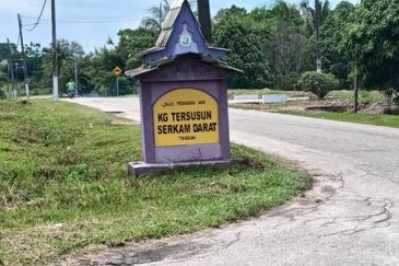 Tanah bungalow untuk dijual di Serkam Darat, Merlimau, Jasin, Melaka