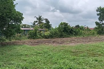 Tanah bungalow untuk dijual di Serkam Darat, Merlimau, Jasin, Melaka