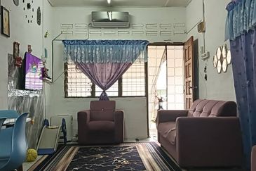 Rumah teres 1 tingkat untuk dijual di Taman Green View, Pasir Panjang, Port Dickson, Negeri Sembilan