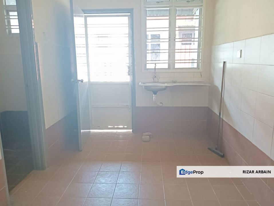One and a half storey terrace house in Krubong, Melaka Tengah for sale, Melaka, Melaka Tengah