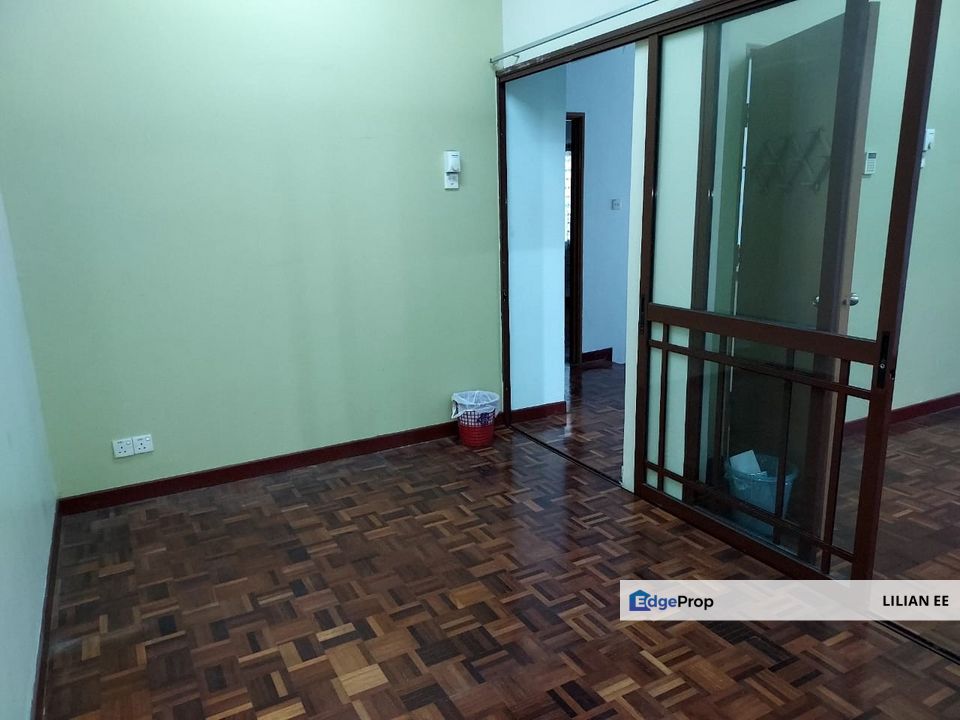 Superlink 26x75 Newly Painted unit in Putra Heights, Sec 9 For Rental, Selangor, Subang Jaya