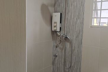 2-Storey House @ Section 10, Putra Permai ,Putra Heights for Sale