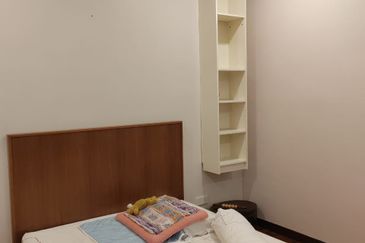 Jalan Putra Mahkota 7/3 I