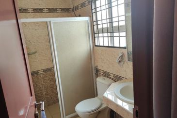 Jalan Putra Mahkota 7/3 I