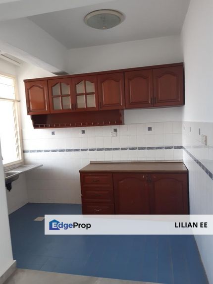 Nice Apartment for sale  with lift , Selangor, USJ