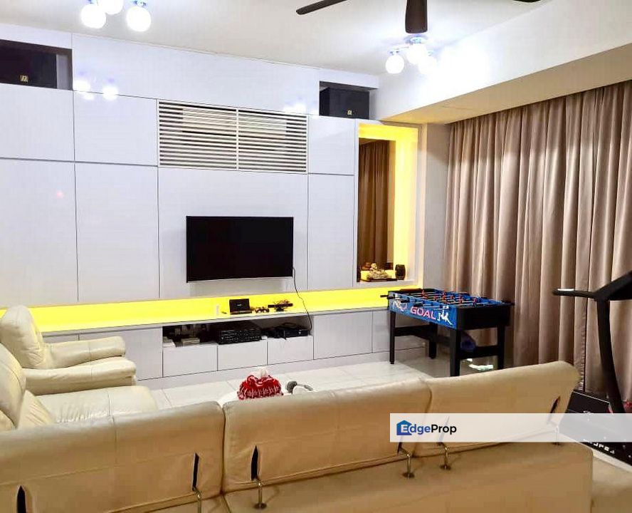 This fully furnished 2.5-storey terrace house located in one of Subang Jaya's most sought-after neighborhoods is now available. , Selangor, Subang Jaya