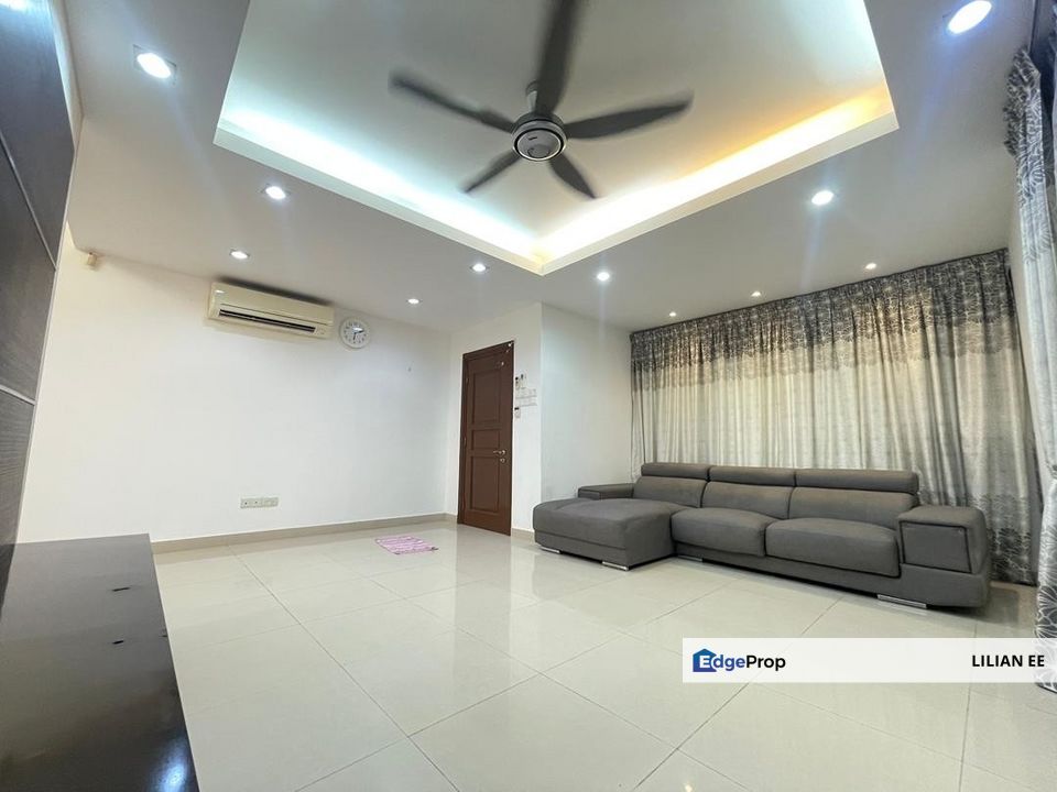 Superlink 26x75 Newly Painted unit in Putra Heights, Sec 9 For Rental, Selangor, Putra Heights