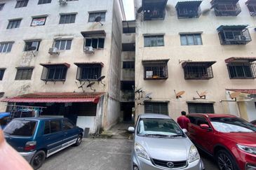 Flat Taman Bukit Mewah Fasa 6