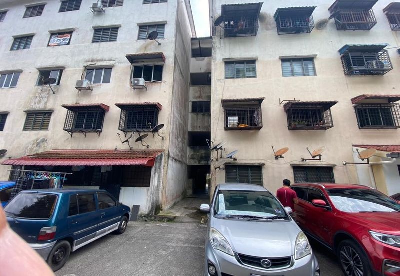 Flat Taman Bukit Mewah Fasa 6