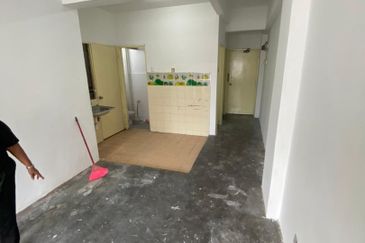 Flat Taman Bukit Mewah Fasa 6