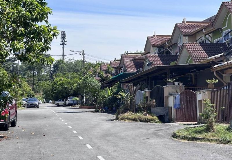 Taman Pinggiran Saujana