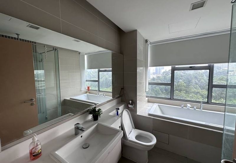 Suasana Bukit Ceylon