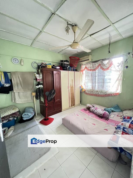 Price Reduced! Flat Reno Sebelah Smk Pandan Indah Block AB Ampang Jaya, Selangor, Ampang