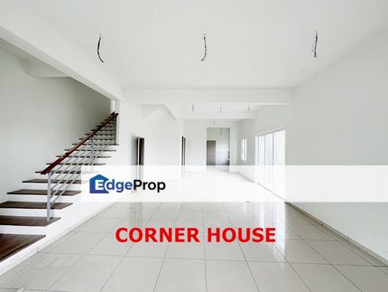 Corner + 20ft Extra Land!! Kajang Tmn Semanja Goodview Height House, Selangor, Kajang