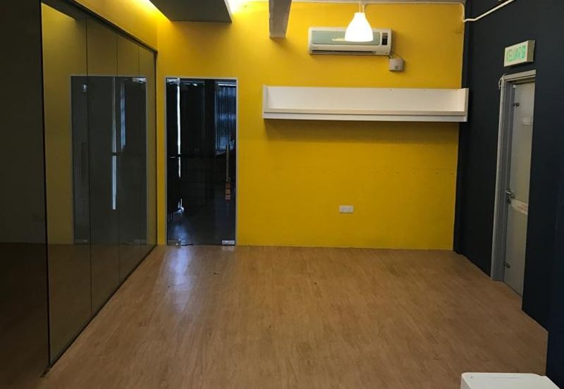 Ritze Perdana Business Center