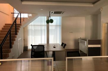 Ritze Perdana Business Center