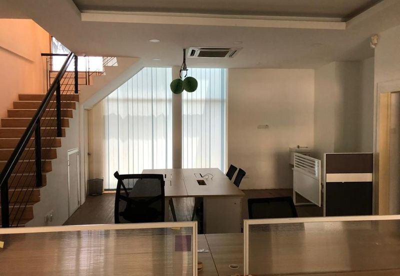 Ritze Perdana Business Center