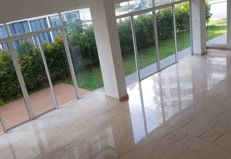 Garden Villa @ Green Beverly Hills