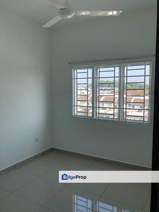 (((Sold))) Crestin Park Apartment With Lift near Kajang Town Yu Hua School, Selangor, Kajang