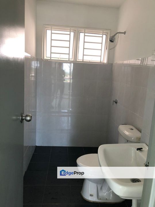 (((Sold))) Crestin Park Apartment With Lift near Kajang Town Yu Hua School, Selangor, Kajang