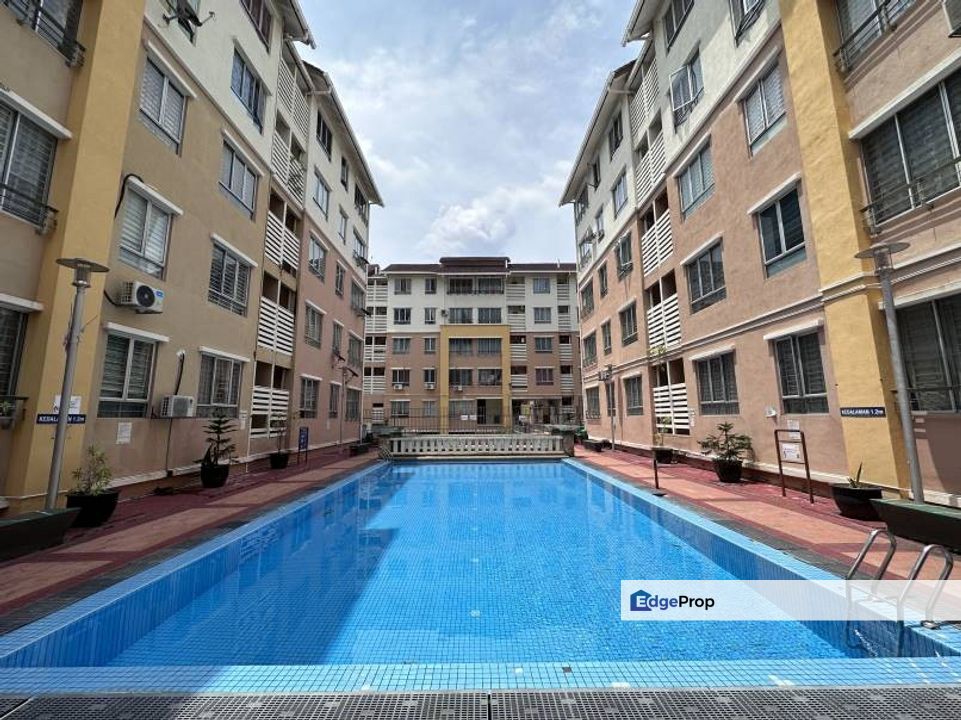 (((Sold))) Laman Suria Apartment Kajang Utama With Pool Gated Guarded Furnished, Selangor, Bangi