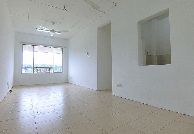 Laman Suria e-Resort Apartment