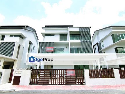 Kajang Puncak Saujana 1080 Residence 3 Sty Corner Lot Bungalow wt Lift, Selangor, Kajang