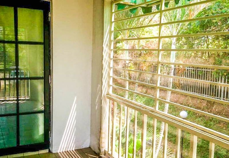 Country Villas @ County Heights