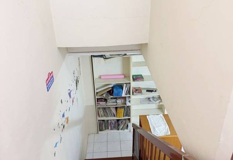 Taman Pinggiran Putra