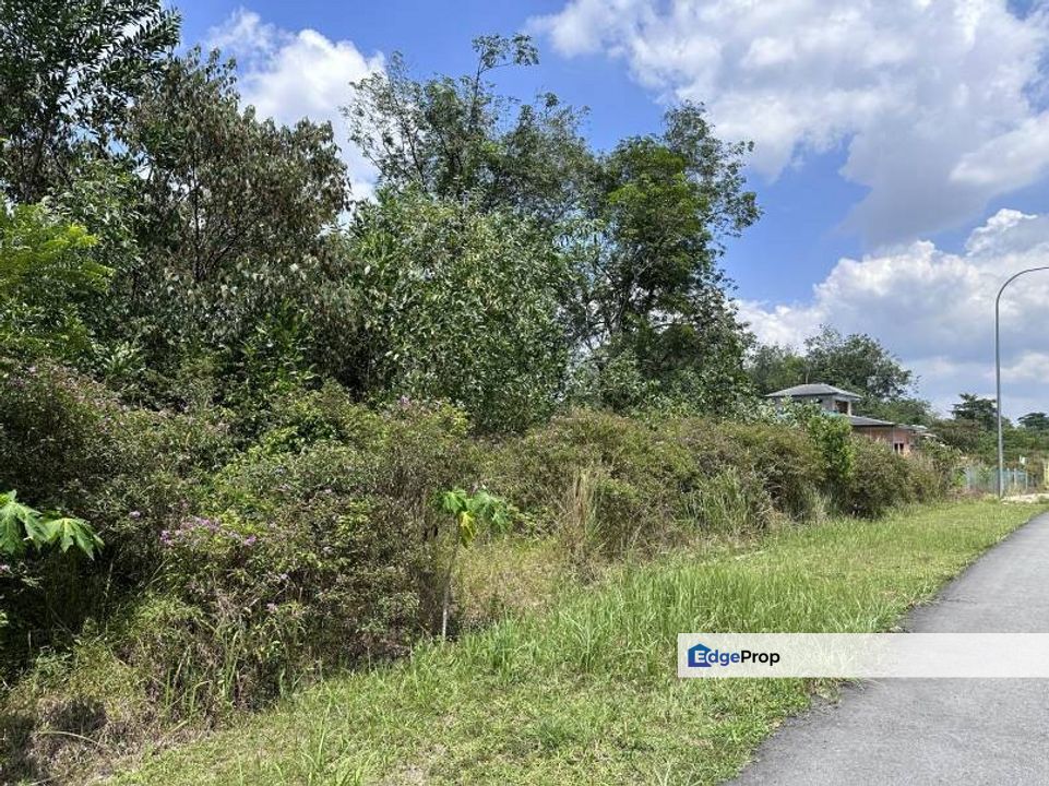 5.71 Acre Semenyih Tmn Tasik Semenyih Freehold Agricultural Land, Selangor, Semenyih