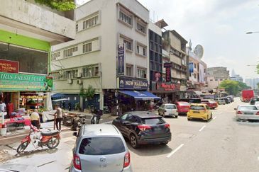 Roi 5%!! Sentul Barat Jln Ipoh 4 Storey Freehold Corner Shop Tenanted