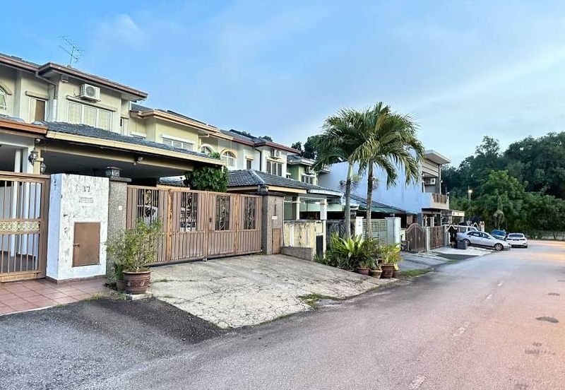 Jalan Bukit Mewah 63